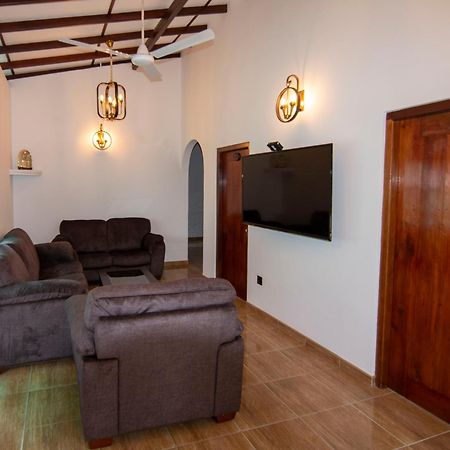 Green Villa Apartment Unawatuna Buitenkant foto